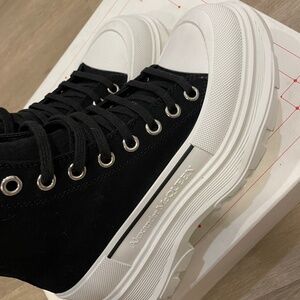 Alexander McQueen Sneakers